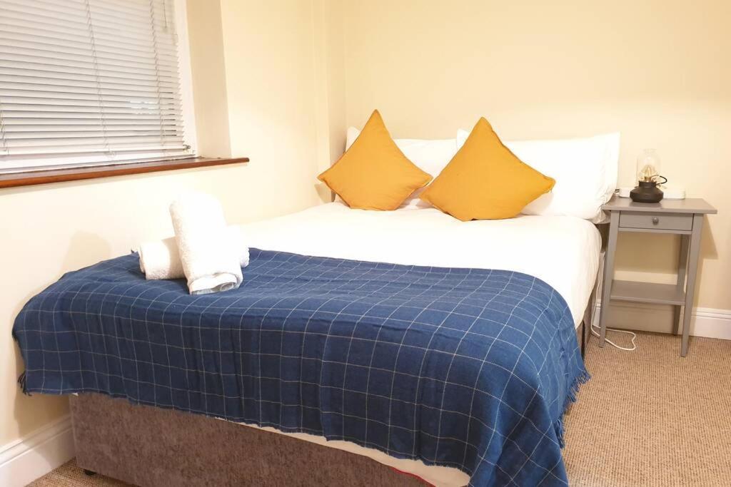 Large 3 Bed, Galway City Centre Apartment Exterior foto